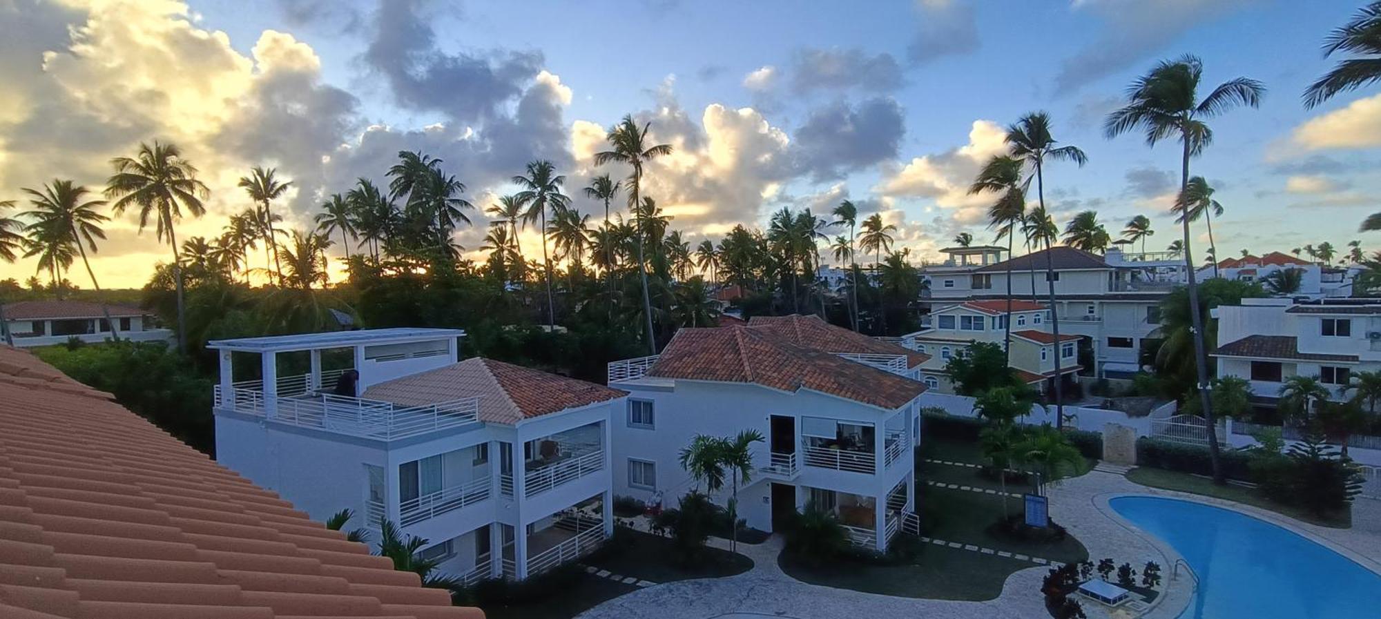 Las Terrazas Condo Punta Cana Beach - Los Corales Village Exterior photo