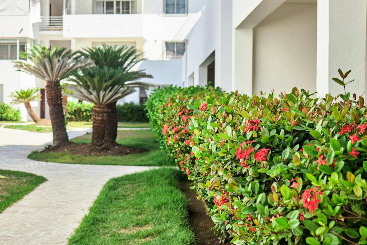Las Terrazas Condo Punta Cana Beach - Los Corales Village Exterior photo